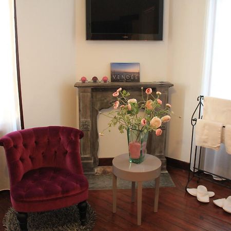 Les Bruyeres Bed and Breakfast Les Sables-dʼOlonne Εξωτερικό φωτογραφία