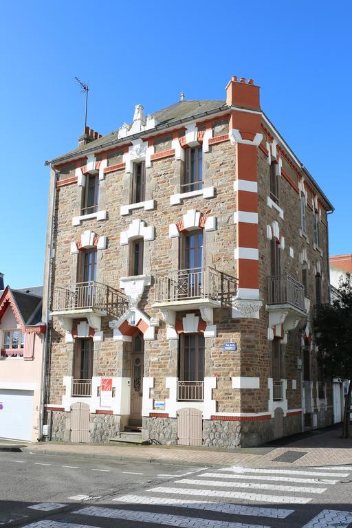 Les Bruyeres Bed and Breakfast Les Sables-dʼOlonne Εξωτερικό φωτογραφία